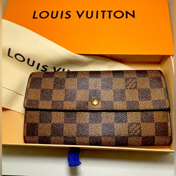 Louis Vuitton, Sarah wallet - Picture 1 of 16